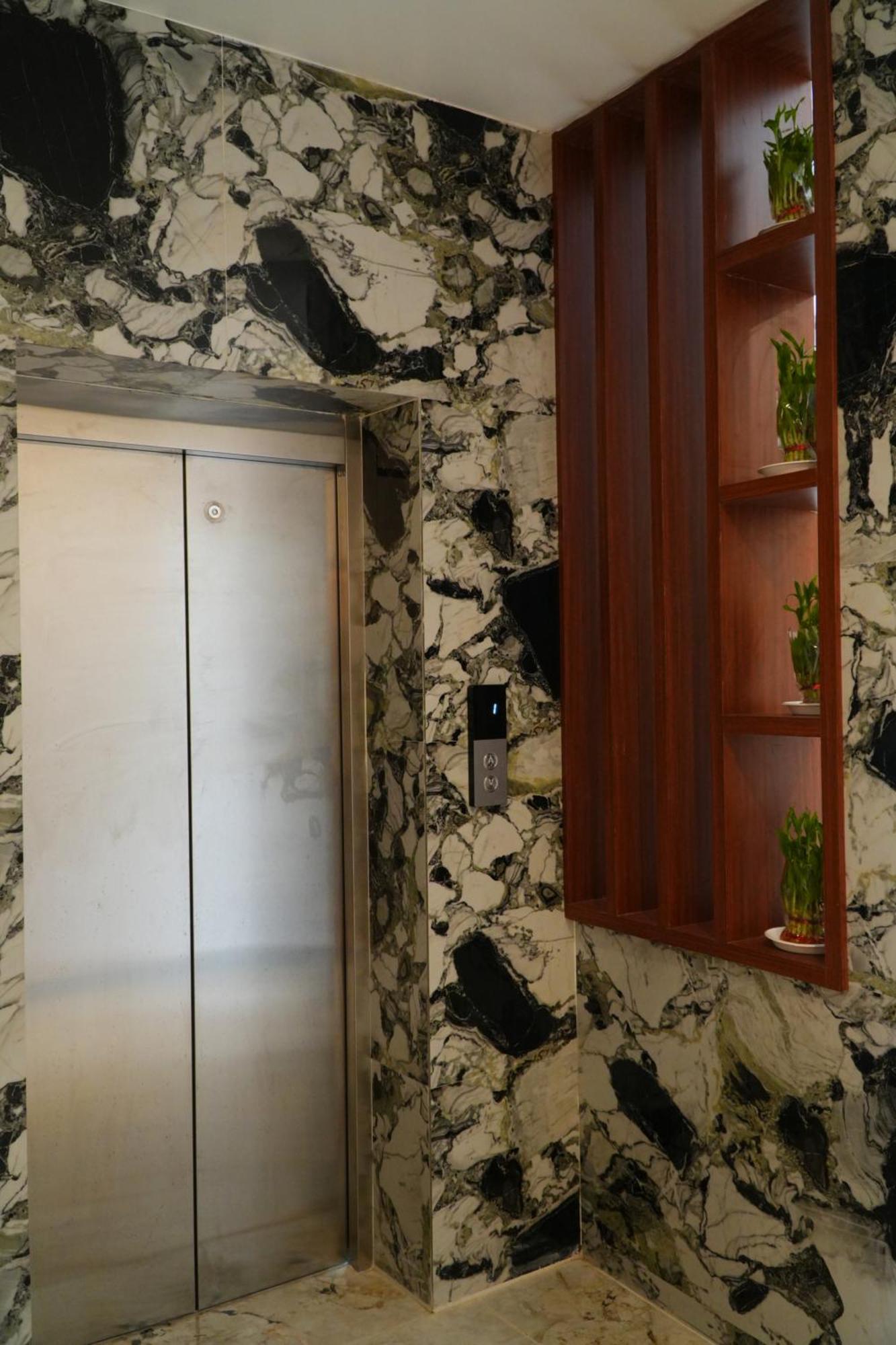 Tiruvannāmalai Uj Pallazzio - Business Class Luxury Hotel מראה חיצוני תמונה